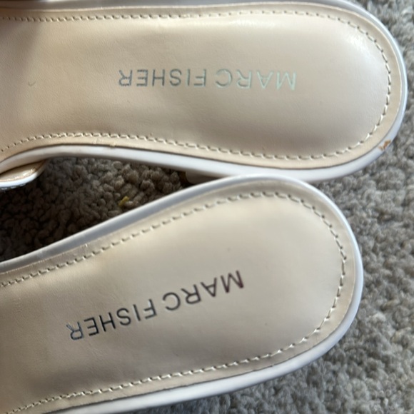 Marc Fisher Women's Slingback Shoes - Picture 4 of 10